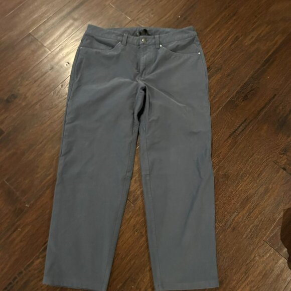 VGUC Men Lululemon ABC Relaxed Fit Crop Pant Utilitech Iron Blue Size 33 - Picture 6 of 6